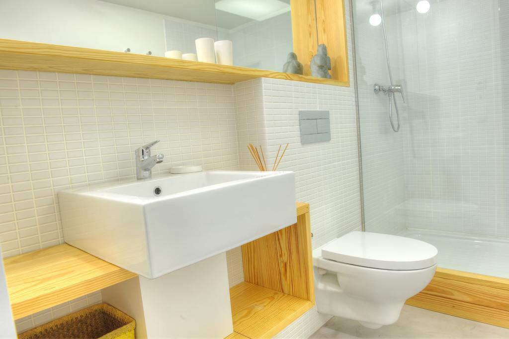 Three Houses & Bedrooms Порту Номер фото