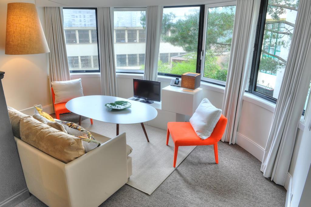 Three Houses & Bedrooms Порту Номер фото