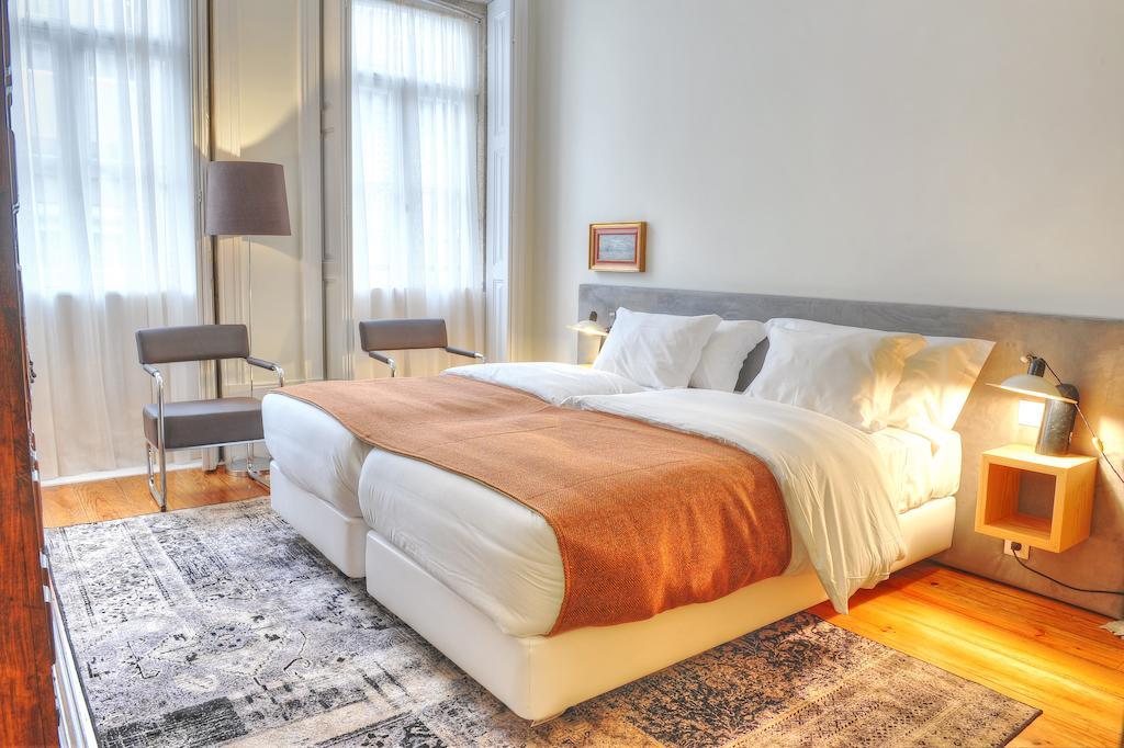 Three Houses & Bedrooms Порту Номер фото