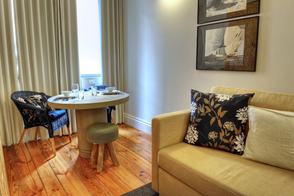 Three Houses & Bedrooms Порту Номер фото